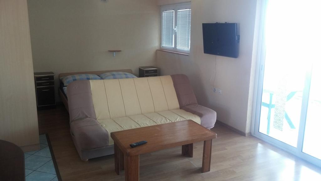 Apartment Busljeta Starigrad Paklenica Extérieur photo