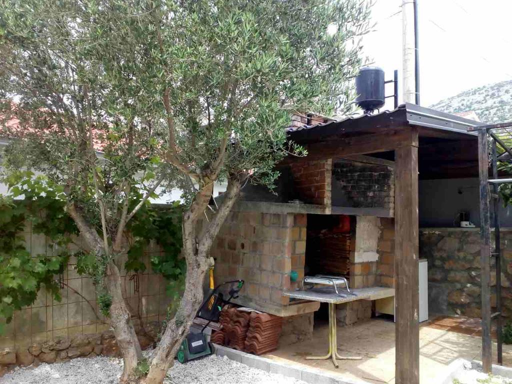 Apartment Busljeta Starigrad Paklenica Extérieur photo
