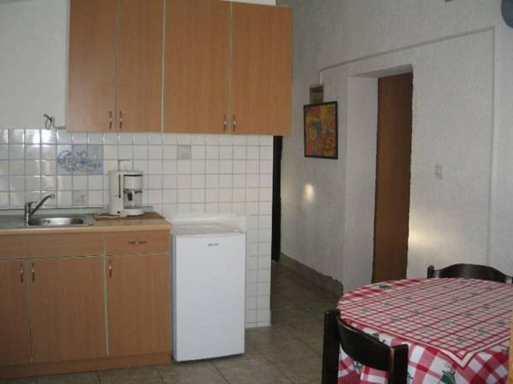 Apartment Busljeta Starigrad Paklenica Extérieur photo
