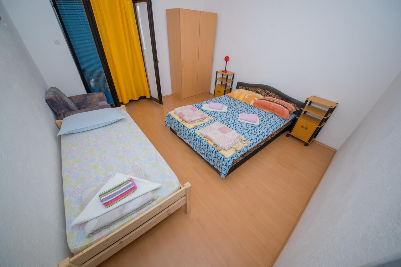 Apartment Busljeta Starigrad Paklenica Extérieur photo