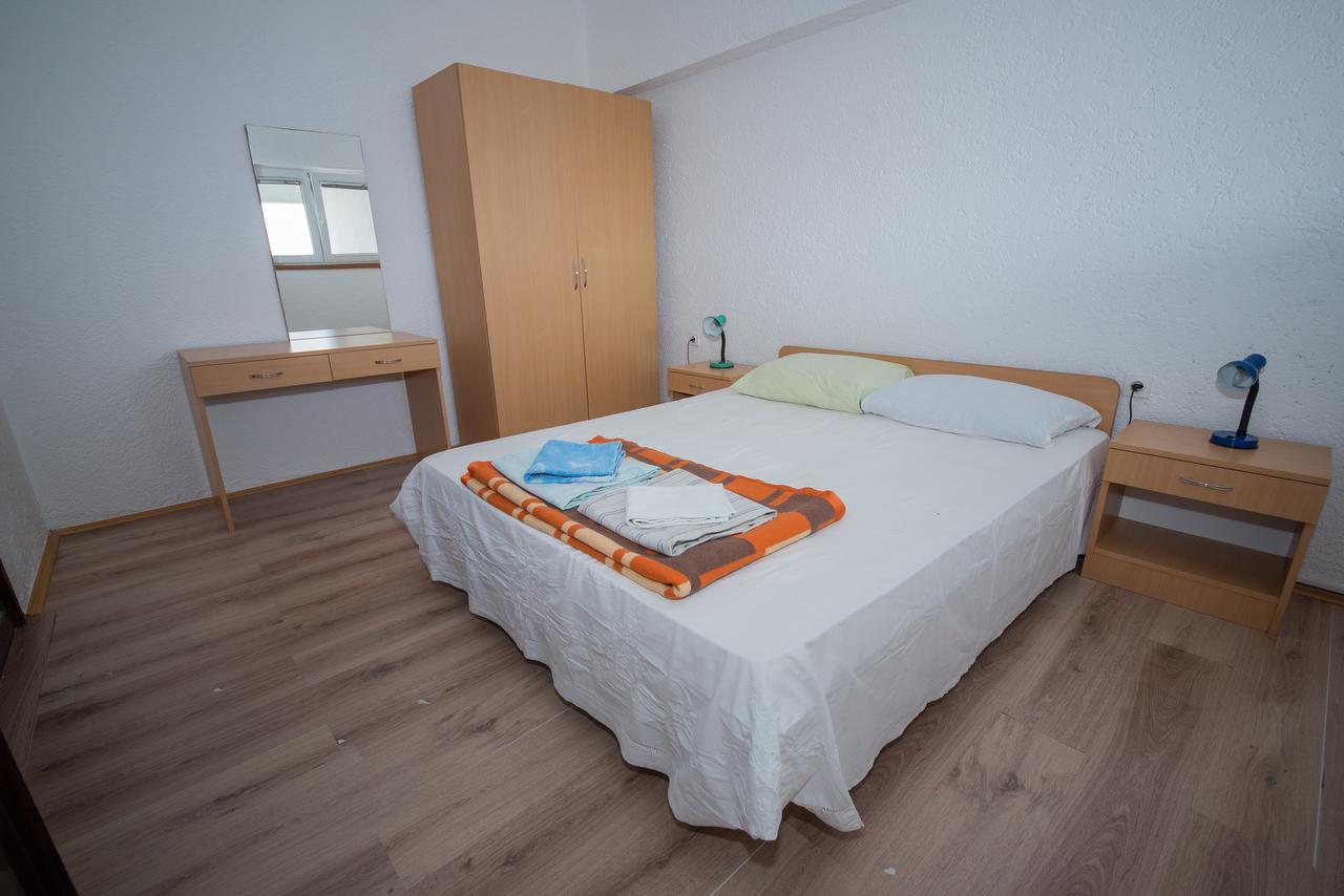 Apartment Busljeta Starigrad Paklenica Extérieur photo