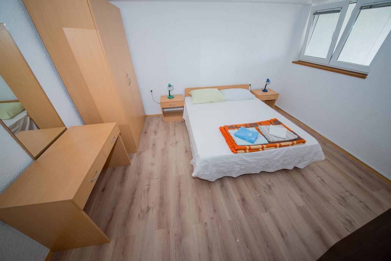 Apartment Busljeta Starigrad Paklenica Extérieur photo