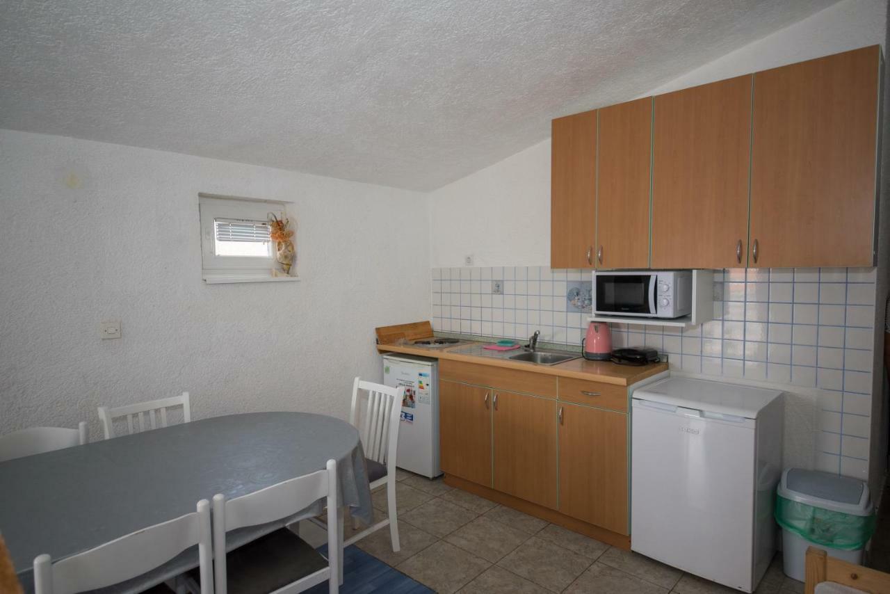 Apartment Busljeta Starigrad Paklenica Extérieur photo